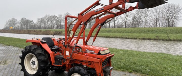 Kubota met voorlader VERKOCHT Kubota met voorlader VERKOCHT